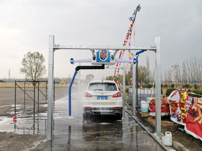 The installation of two X1 car washers at Jingyuan Petroleum Gas Station in Baotou, Inner Mongolia was completed