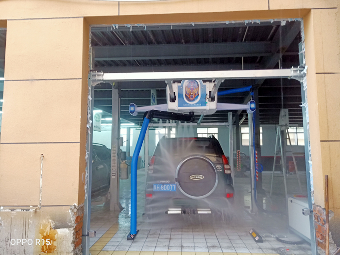 The X1 car washing machine was installed in Danfeng County Pengpo Automobile Service Co., Ltd., Shangluo City, Shaanxi Province